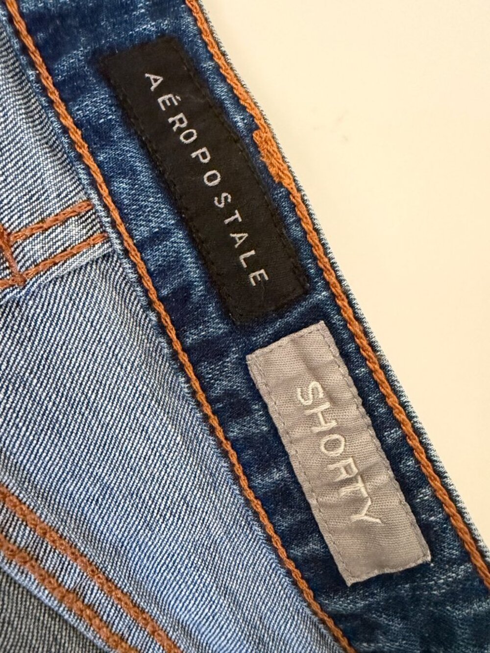Aeropostale Shorty Ladies Floral Embroidered Distressed Denim Shorts Size 0 Blue - Picture 7 of 11